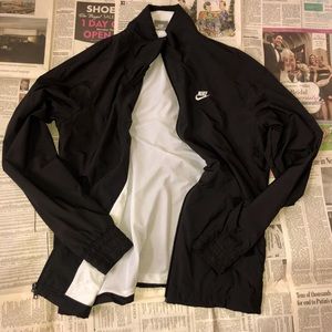 Nike Wind Breaker
